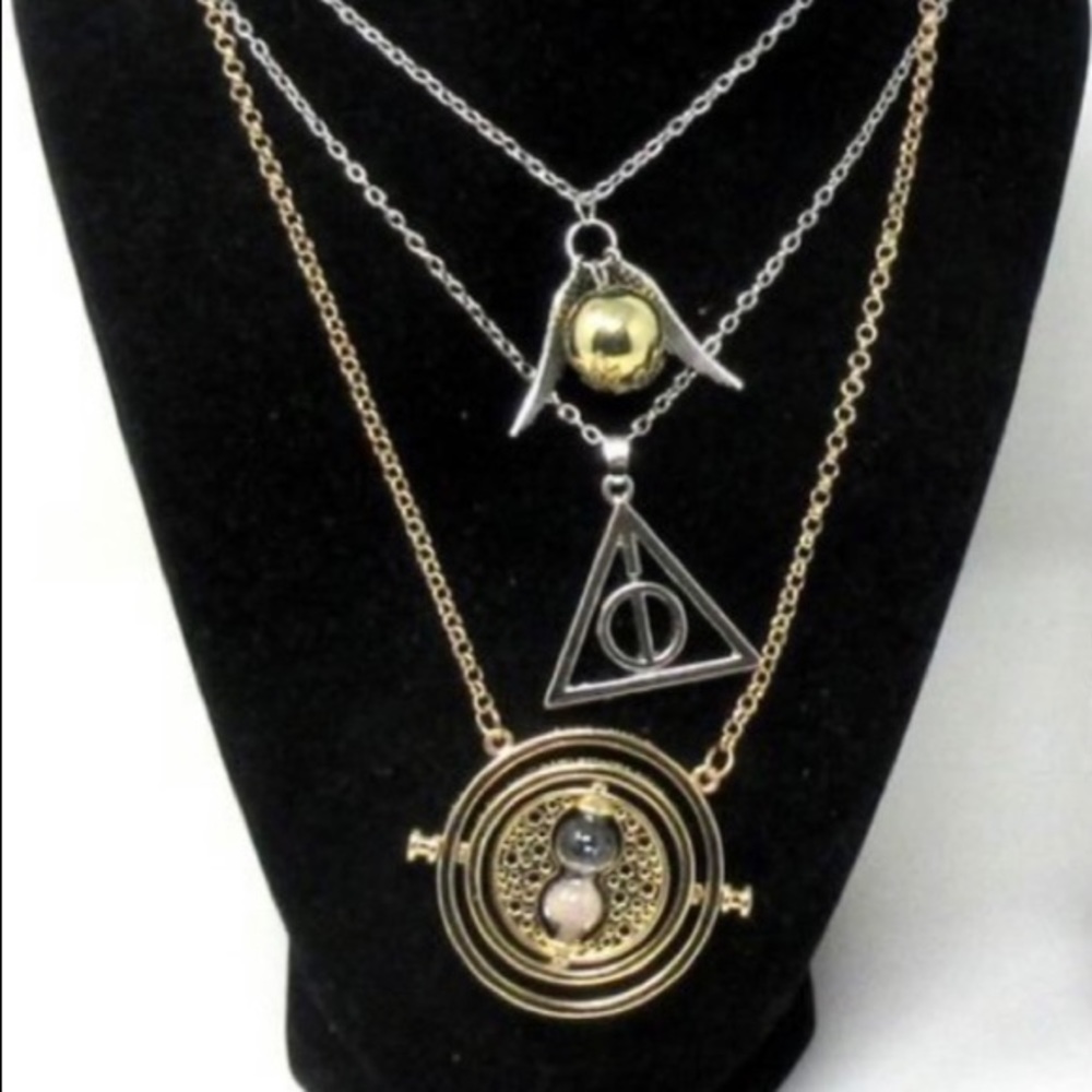 NEW - Harry Potter necklace set - 3 necklaces